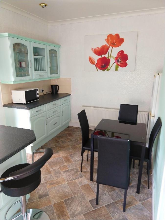 Napier Town House - Self Catering - Guesthouse Style - Twin And Double Rooms เวิร์คคิงตัน ภายนอก รูปภาพ